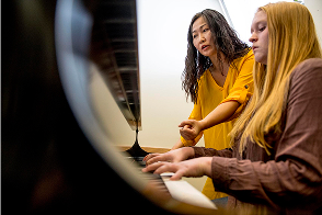 obstructed foreground