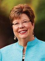 Headshot of Mary Meehan 