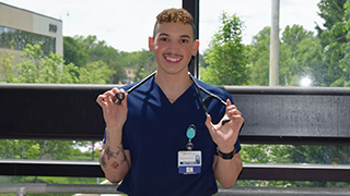 Matthew Pardillo '25, Cardiac Critical Care Nurse and graduate of Seton Hall's A.B.S.N. program